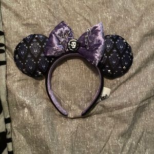 Haunted mansion ears
